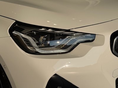2025 BMW 2 SERIES COUPE photo 9