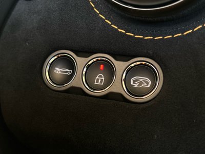 صورة 34 لـ 2019 Mclaren 720S SPIDER