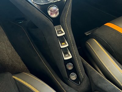 صورة 37 لـ 2019 Mclaren 720S SPIDER