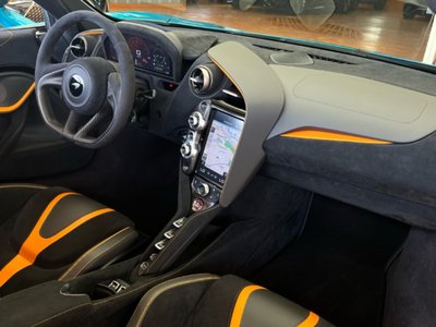 صورة 23 لـ 2019 Mclaren 720S SPIDER