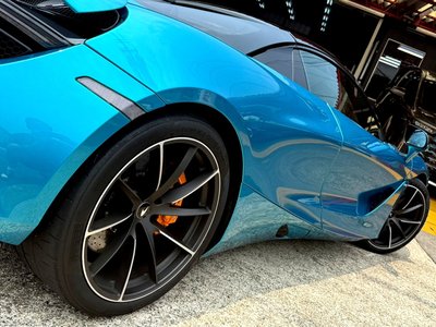 صورة 17 لـ 2019 Mclaren 720S SPIDER