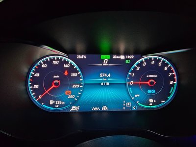 MERCEDES-BENZ GLC - 9