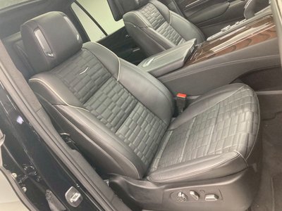 CADILLAC ESCALADE - 6