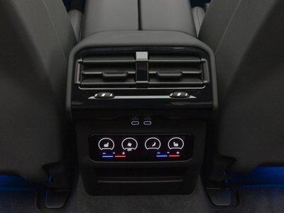 2026 BMW 5 SERIES 缩略图 19