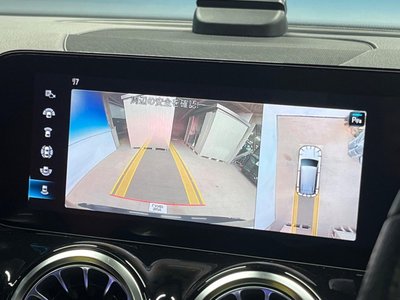 MERCEDES-BENZ GLB - 6