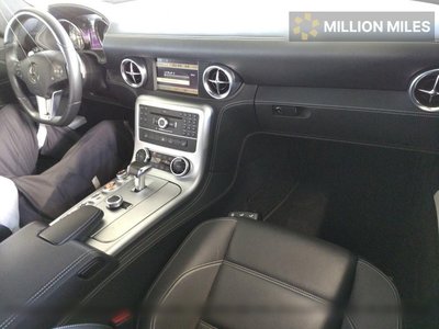 MERCEDES-BENZ SL AMG - 3