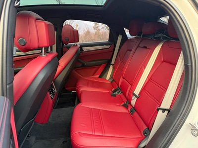 PORSCHE CAYENNE - 10