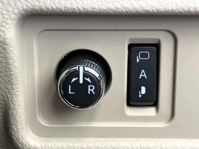 صورة مصغرة 27 لـ 2023 Toyota LAND CRUISER PRADO