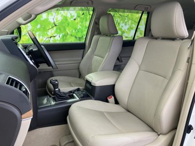 2023 Toyota LAND CRUISER PRADO 照片 6