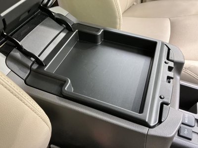 صورة مصغرة 33 لـ 2023 Toyota LAND CRUISER PRADO