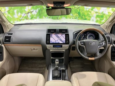 2023 Toyota LAND CRUISER PRADO 照片 4