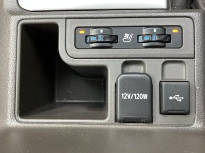 صورة مصغرة 39 لـ 2023 Toyota LAND CRUISER PRADO
