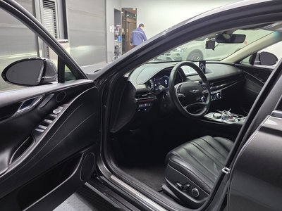 GENESIS G80 (RG3) - 10