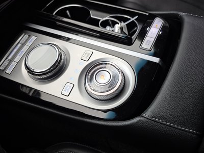 GENESIS G80 (RG3) - 9