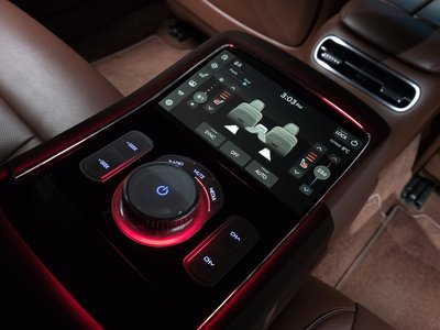 2022 Genesis G90 (RS4) — миниатюра 19