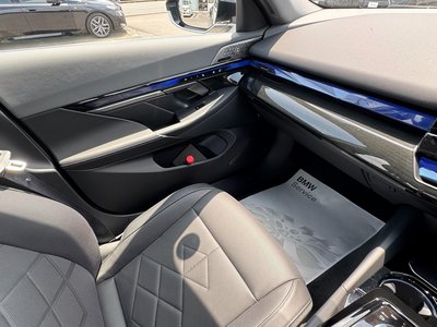 2025 BMW 5 SERIES thumbnail 34
