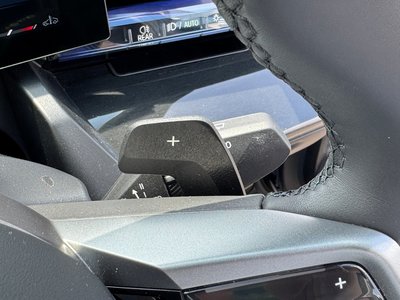 2025 BMW 5 SERIES thumbnail 55