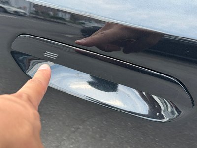 2025 BMW 5 SERIES thumbnail 77