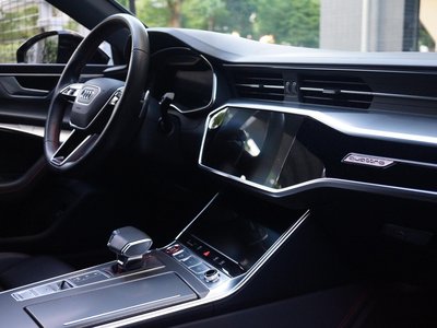 AUDI RS7 SPORTBACK - 9