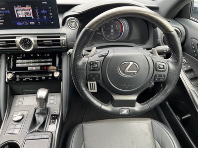 2020 Lexus IS thumbnail 43