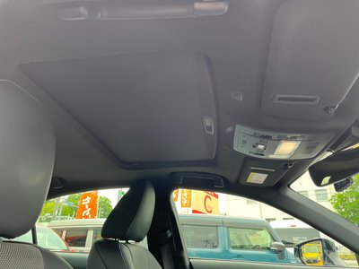 2020 Lexus IS thumbnail 31