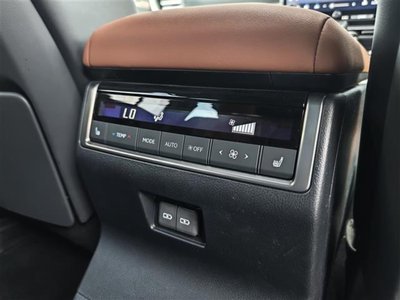 صورة مصغرة 28 لـ 2025 Lexus GX