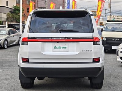 2025 Lexus GX photo 5