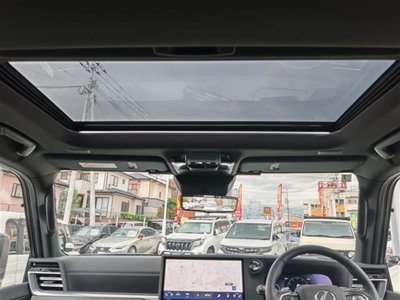 2025 Lexus GX photo 10