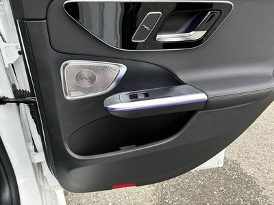 صورة مصغرة 61 لـ 2025 MERCEDES-BENZ C-CLASS