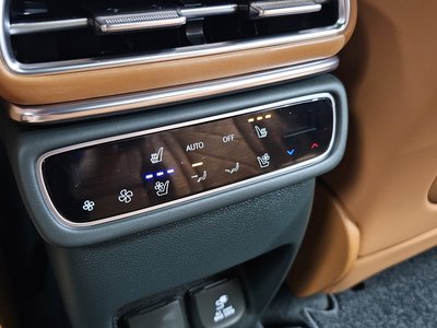 2025 Genesis GV80 thumbnail 35