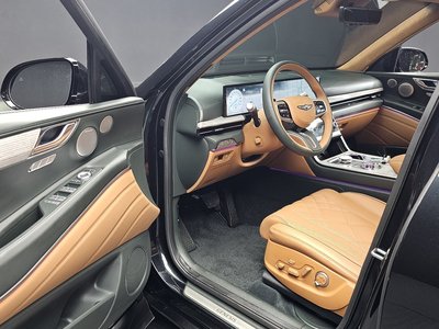 2025 Genesis GV80 thumbnail 13