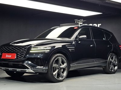 صورة 1 لـ 2025 Genesis GV80