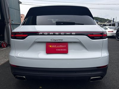 PORSCHE CAYENNE - 8