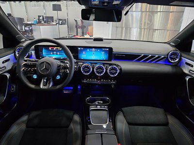 MERCEDES-BENZ CLA - 5