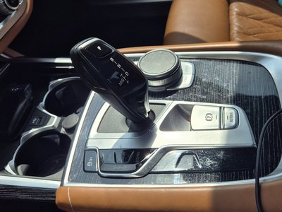 BMW 7 SERIES - 9
