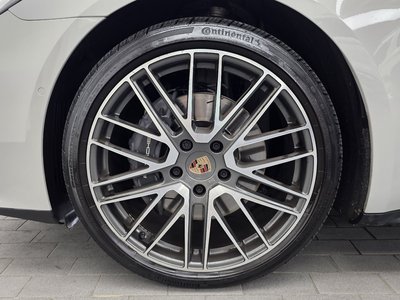 PORSCHE PANAMERA - 6