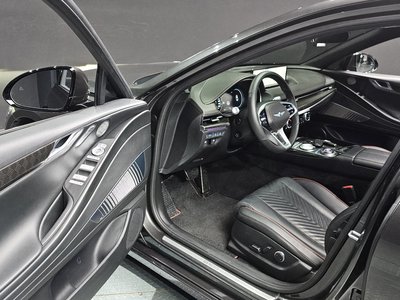 GENESIS G80 (RG3) - 10