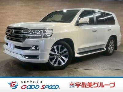 TOYOTA LAND CRUISER 200