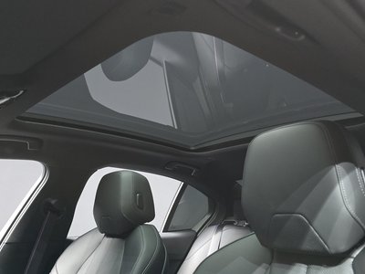 2025 BMW 5 SERIES — миниатюра 18