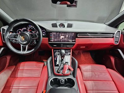 PORSCHE CAYENNE - 5