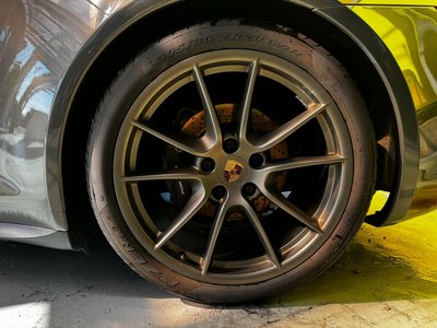 2014 Porsche 911 thumbnail 12