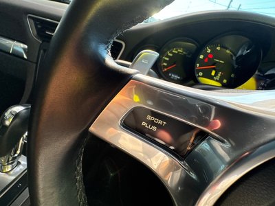 2014 Porsche 911 thumbnail 31