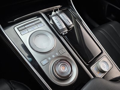 2022 Genesis GV80 thumbnail 12