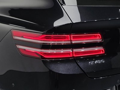 صورة 10 لـ 2022 Genesis GV80