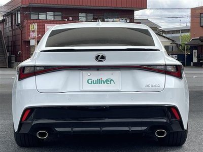 LEXUS IS - 5