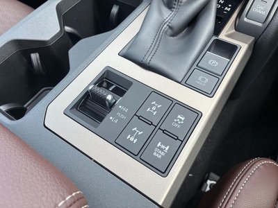 2024 Toyota LAND CRUISER 250 缩略图 28