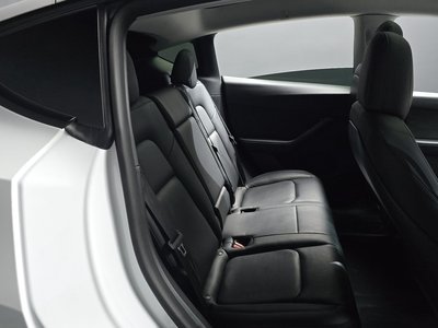 2022 Tesla MODEL Y — миниатюра 17
