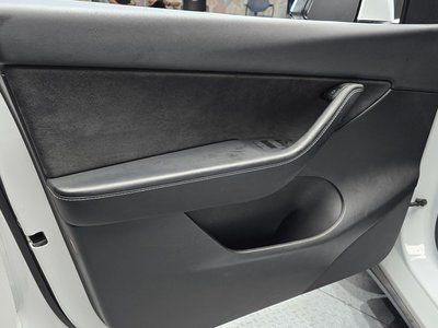 2022 Tesla MODEL Y — миниатюра 14