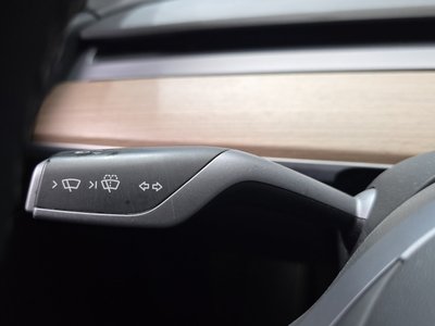 2022 Tesla MODEL Y — миниатюра 25