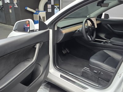 2022 Tesla MODEL Y — миниатюра 13